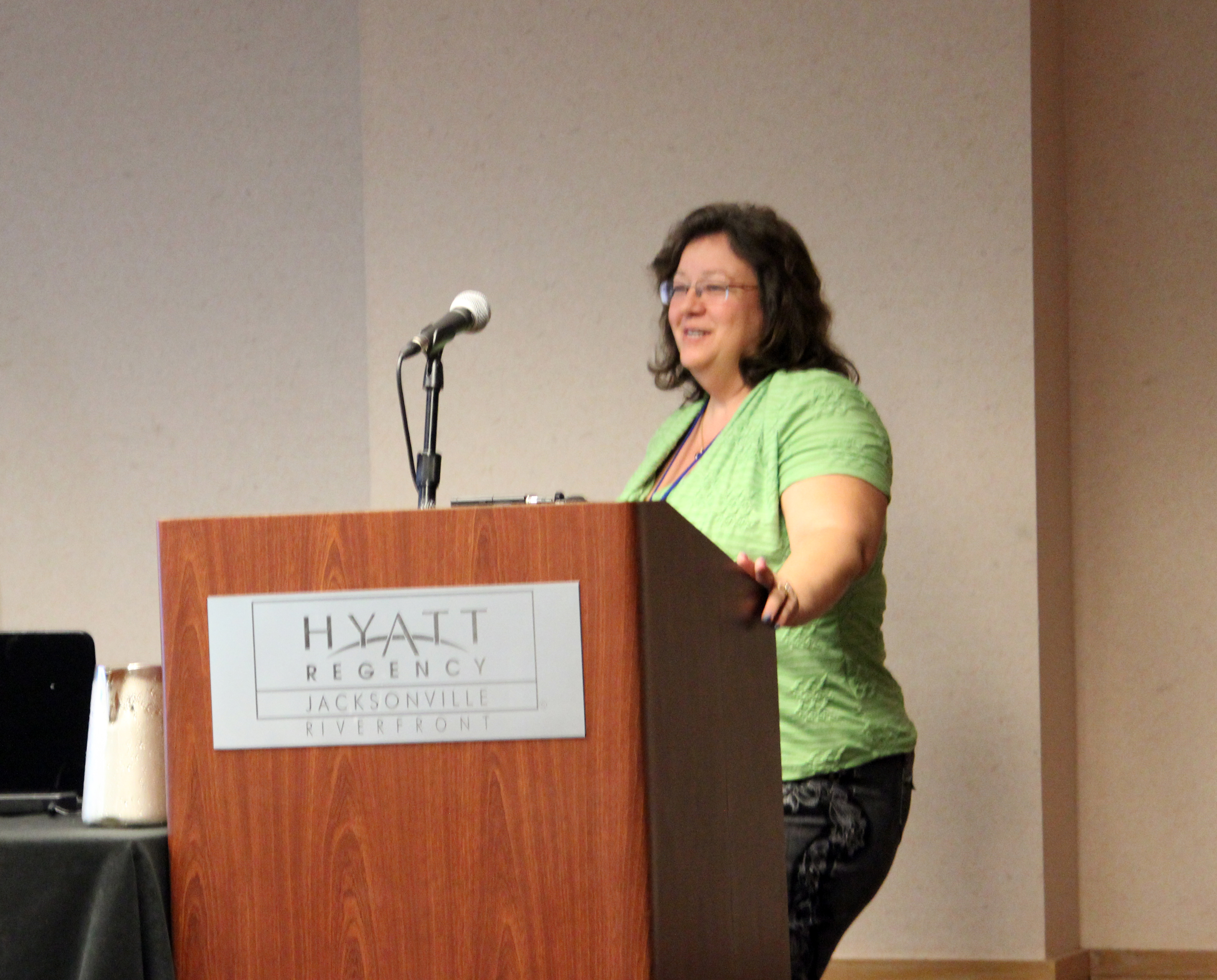 Donna Murray speaking at the Jacksonville NDIA Regional Conference